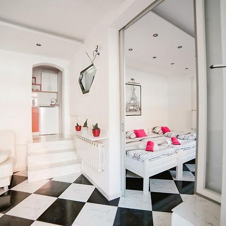 Apartman Hitno Тузла Екстер'єр фото